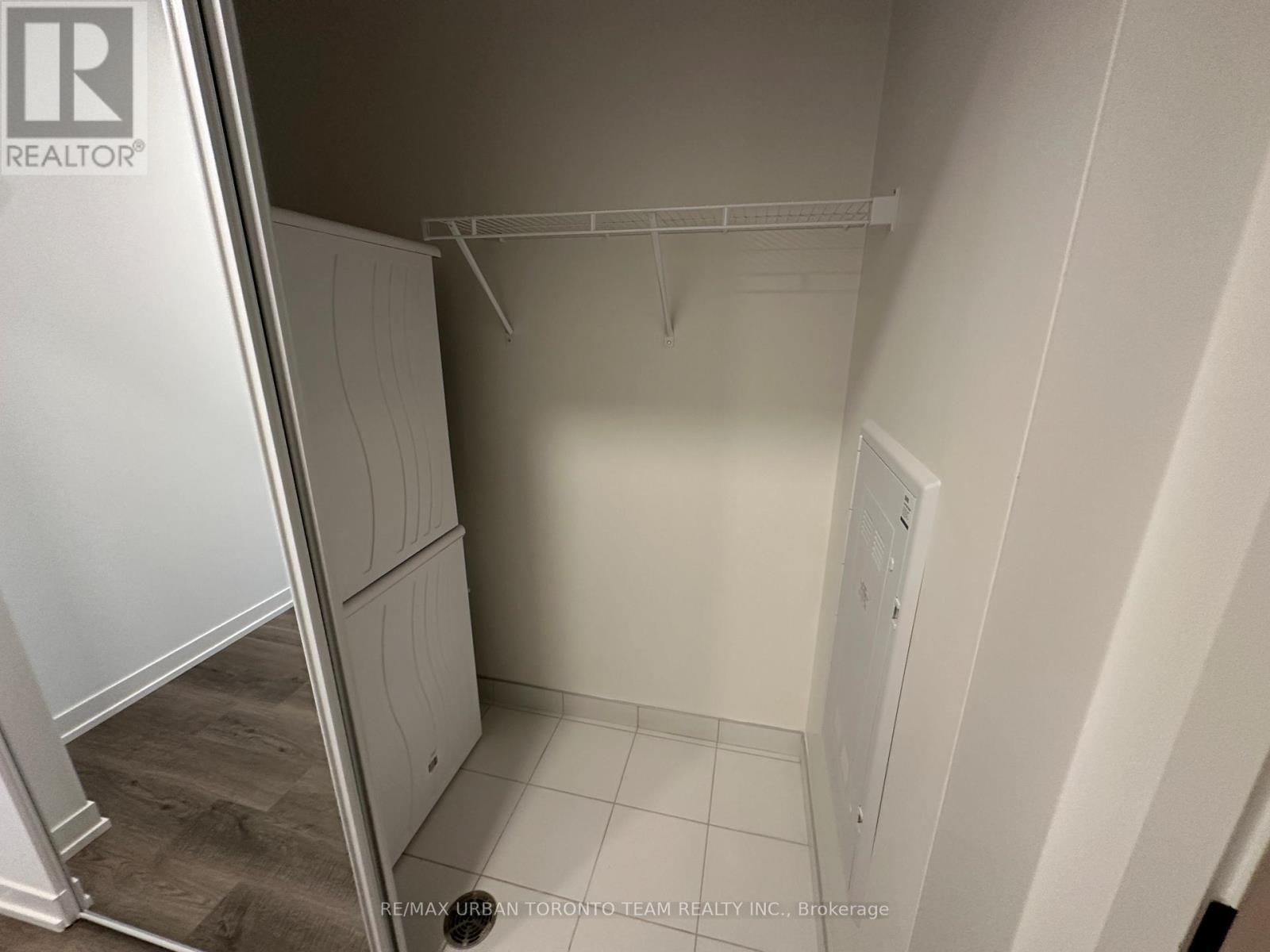 3809 - 8 Interchange Way, Vaughan, Ontario  L4K 5Z7 - Photo 14 - N12688374