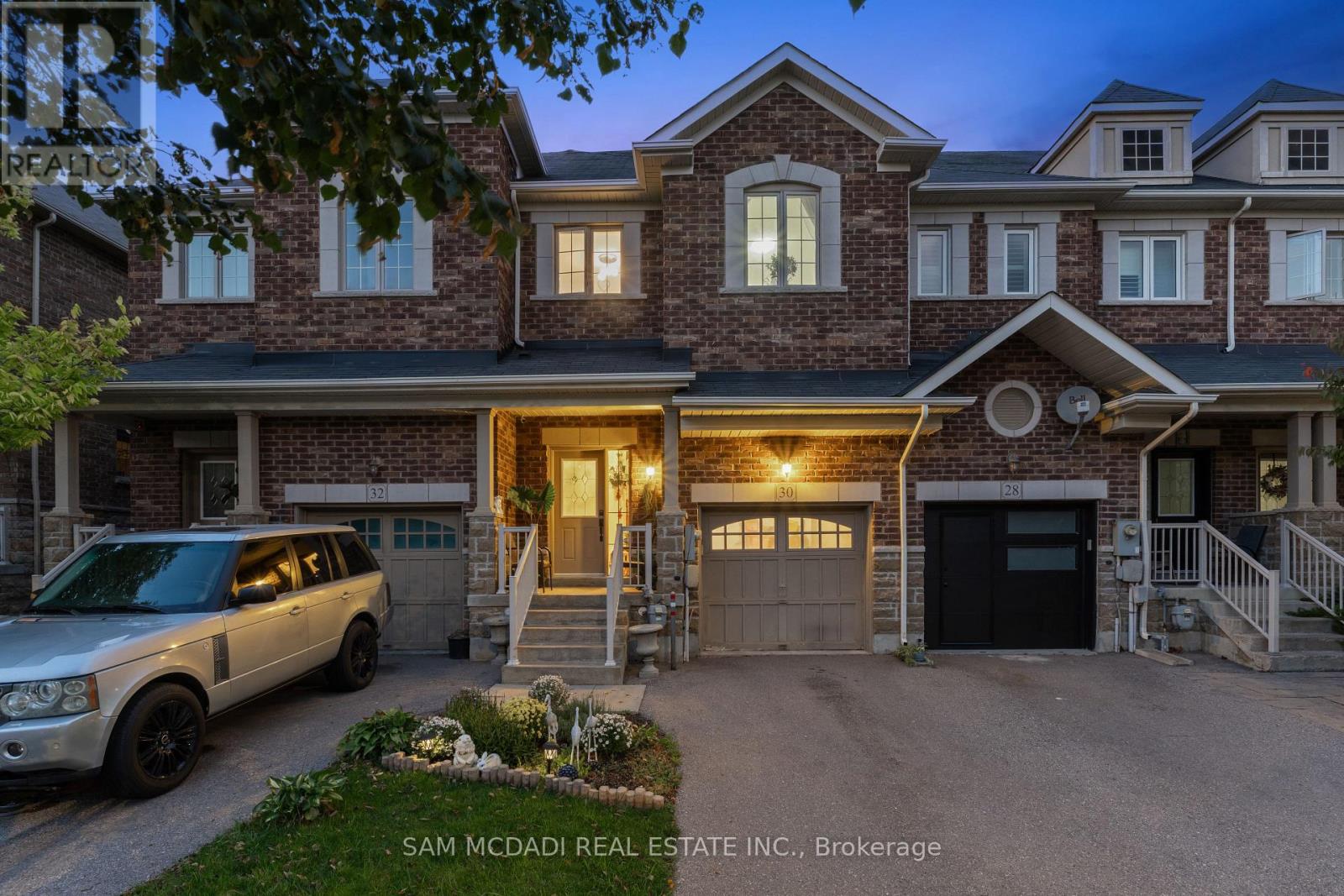 30 ZACHARY PLACE, Vaughan, Ontario