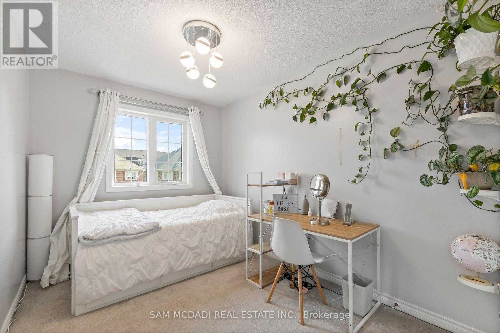 30 Zachary Place, Vaughan, Ontario  L4H 0C2 - Photo 10 - N12688474