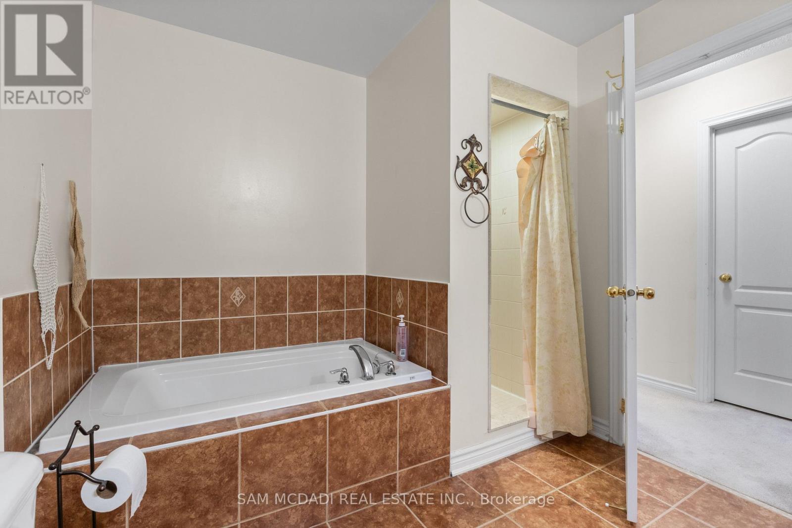 30 Zachary Place, Vaughan, Ontario  L4H 0C2 - Photo 16 - N12688474