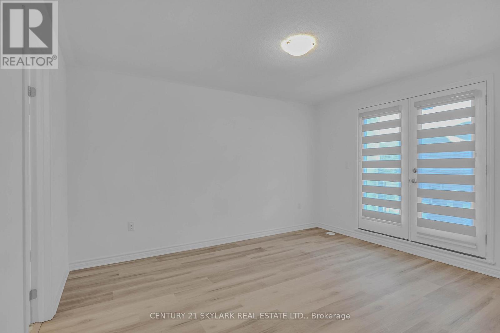 116 Pearen Lane, Barrie, Ontario  L9J 0G5 - Photo 16 - S12688522