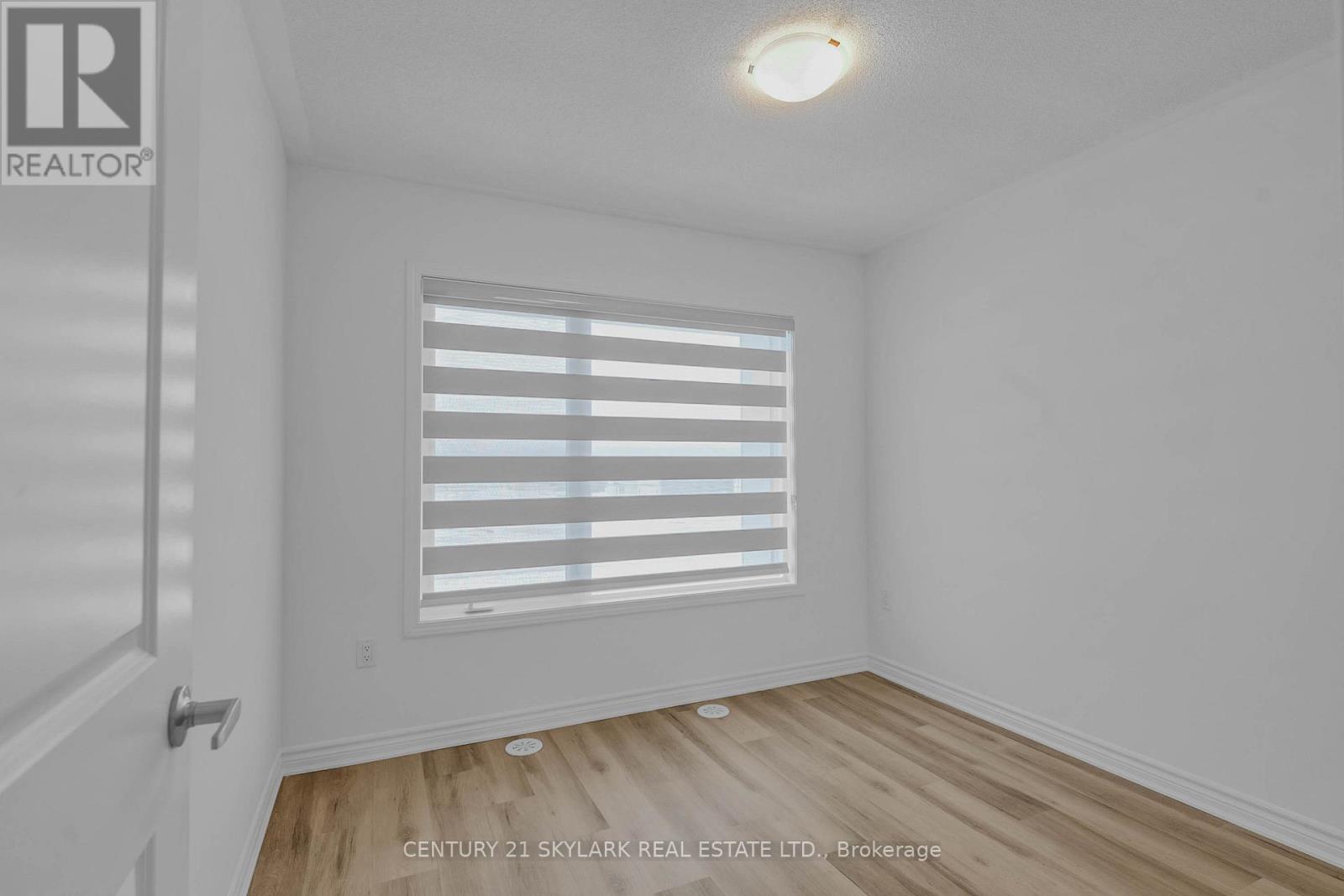 116 Pearen Lane, Barrie, Ontario  L9J 0G5 - Photo 25 - S12688522