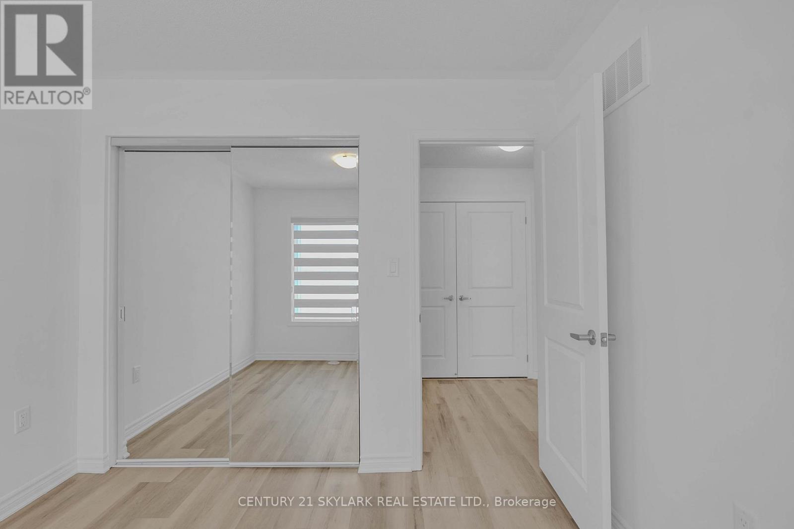 116 Pearen Lane, Barrie, Ontario  L9J 0G5 - Photo 26 - S12688522