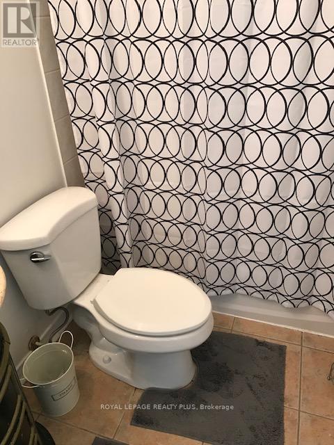 36 Eli Shackleton Court, Toronto, Ontario  M1E 5K3 - Photo 12 - E12658250