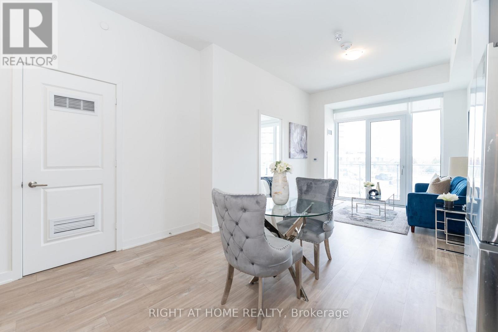 207 - 4655 Metcalfe Avenue, Mississauga, Ontario  L5M 0Z7 - Photo 12 - W12688406