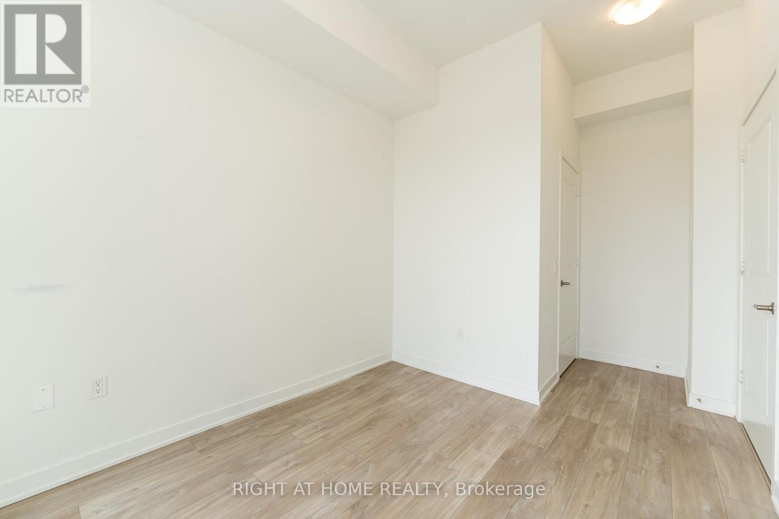 207 - 4655 Metcalfe Avenue, Mississauga, Ontario  L5M 0Z7 - Photo 22 - W12688406