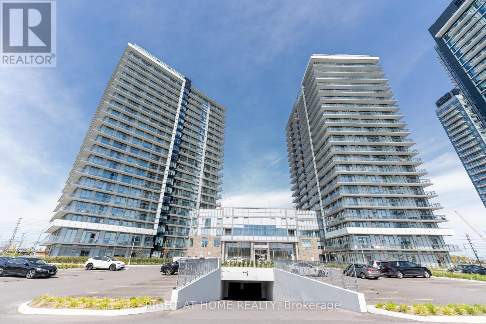 207 - 4655 METCALFE AVENUE, Mississauga, Ontario