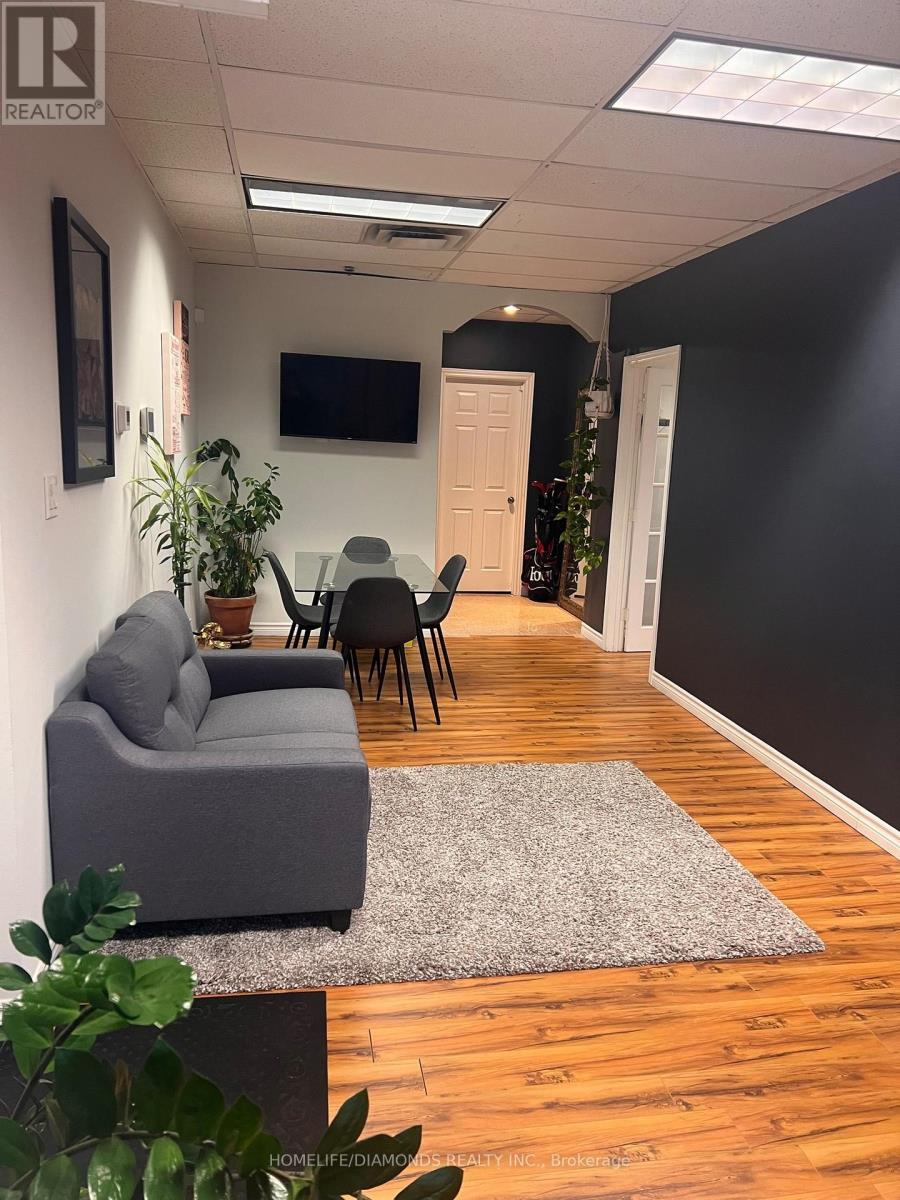 208-A - 30 Intermodal Drive, Brampton, Ontario  L6T 5K1 - Photo 2 - W12688438