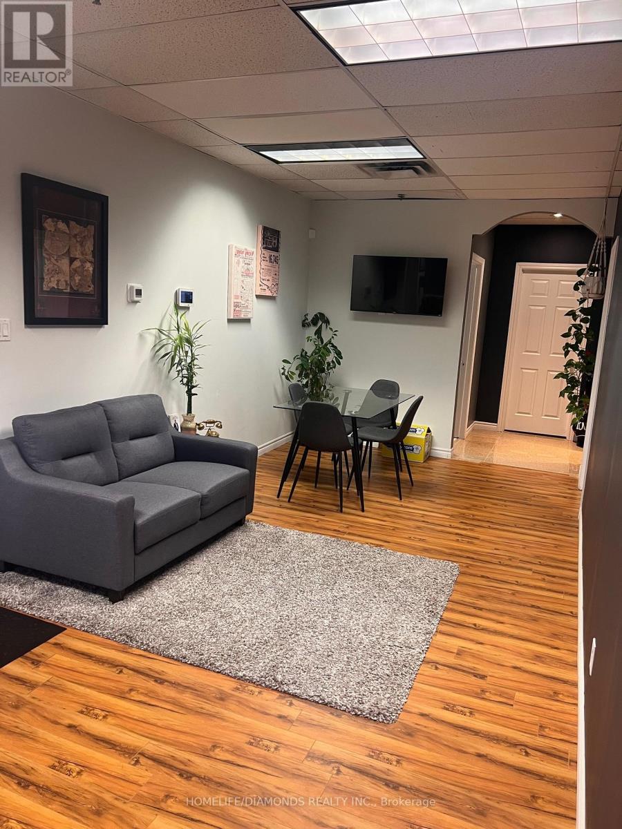 208-A - 30 Intermodal Drive, Brampton, Ontario  L6T 5K1 - Photo 3 - W12688438