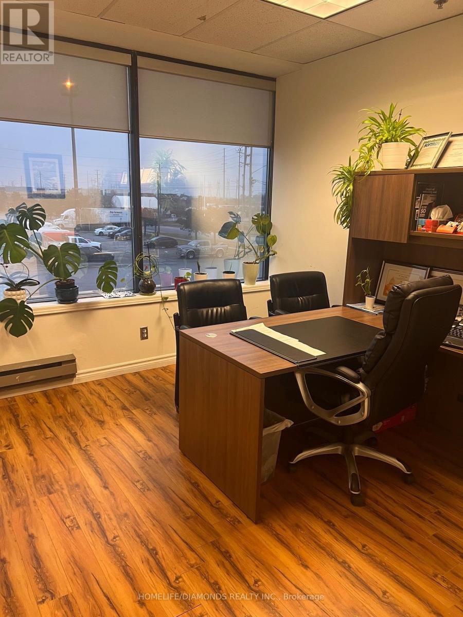 208-A - 30 Intermodal Drive, Brampton, Ontario  L6T 5K1 - Photo 9 - W12688438