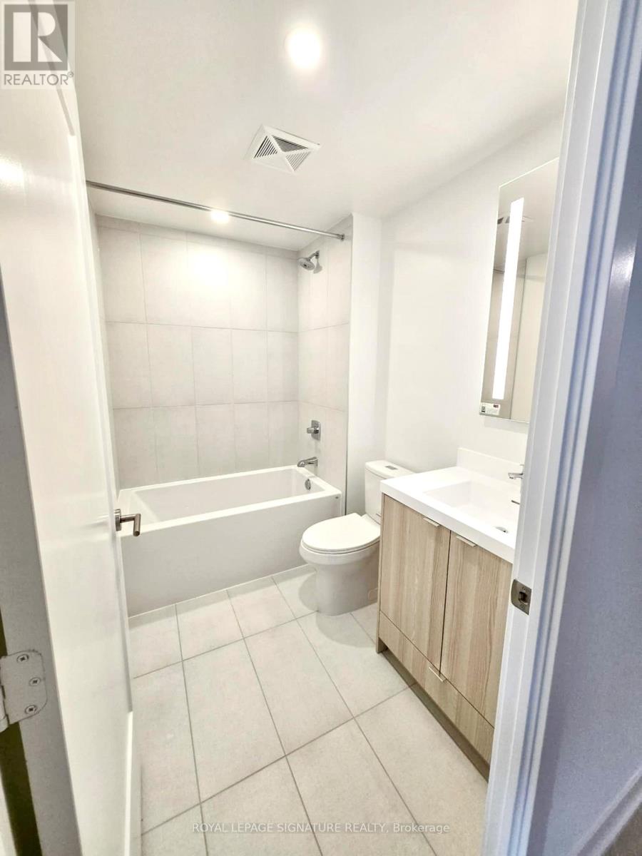 1408 - 60 Central Park Road, Toronto, Ontario  M9A 0E6 - Photo 9 - W12688458