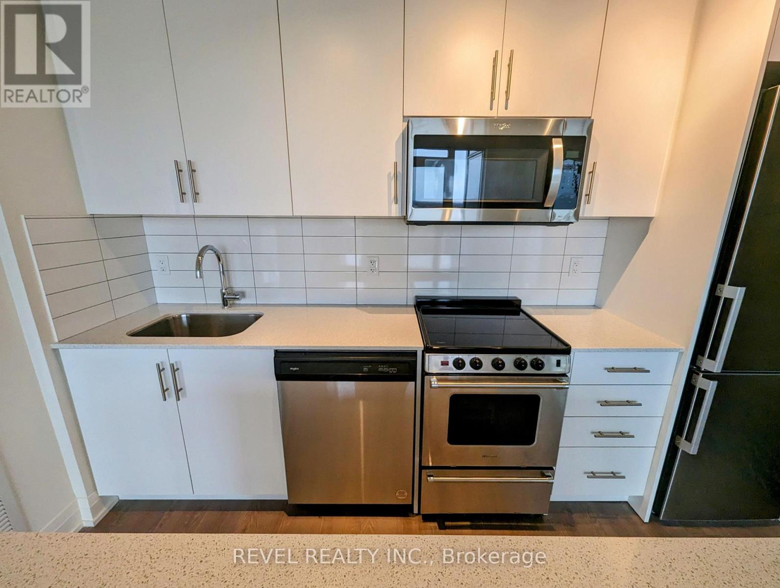 503 - 509 Dundas Street W, Oakville, Ontario  L6M 5P4 - Photo 8 - W12688488