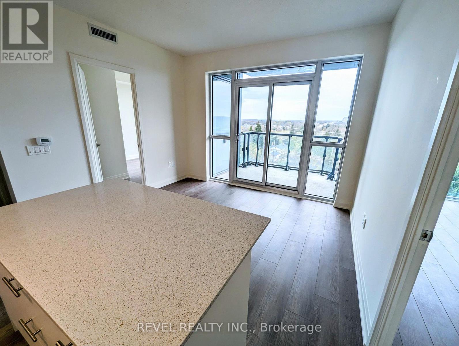 503 - 509 Dundas Street W, Oakville, Ontario  L6M 5P4 - Photo 9 - W12688488