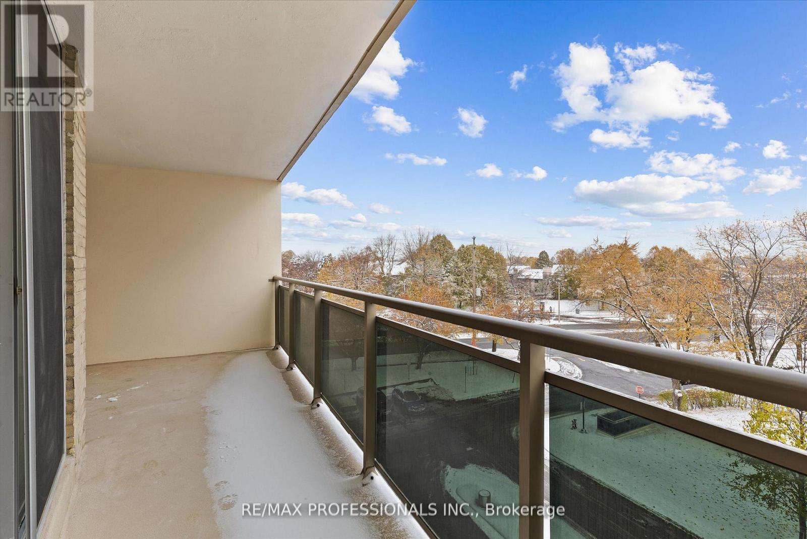 508 - 820 Burnhamthorpe Road, Toronto, Ontario  M9C 4W2 - Photo 22 - W12688524