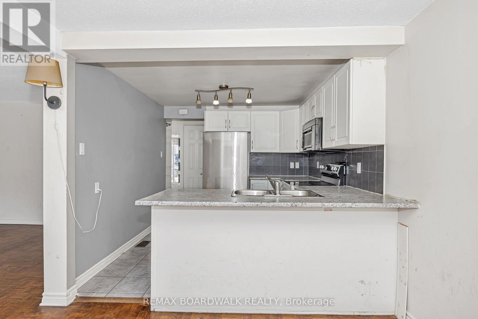 67 - 392 Garden Glen Private, Ottawa, Ontario  K2G 1E4 - Photo 14 - X12628914