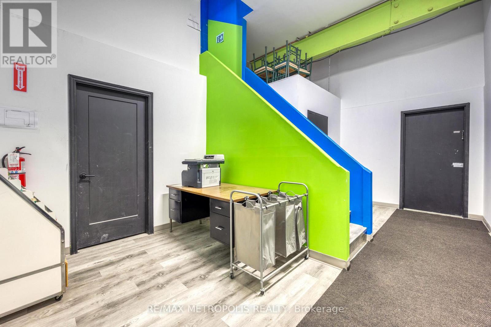 142 Kendall Street, Point Edward, Ontario  N7V 4G5 - Photo 21 - X12688308