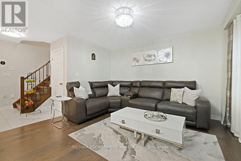 84 Periwinkle Drive, Hamilton, Ontario  L0R 1P0 - Photo 15 - X12688340