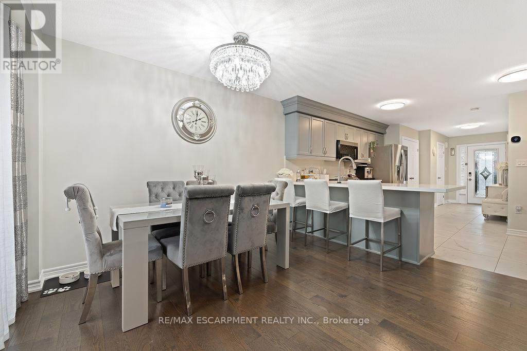 84 Periwinkle Drive, Hamilton, Ontario  L0R 1P0 - Photo 17 - X12688340