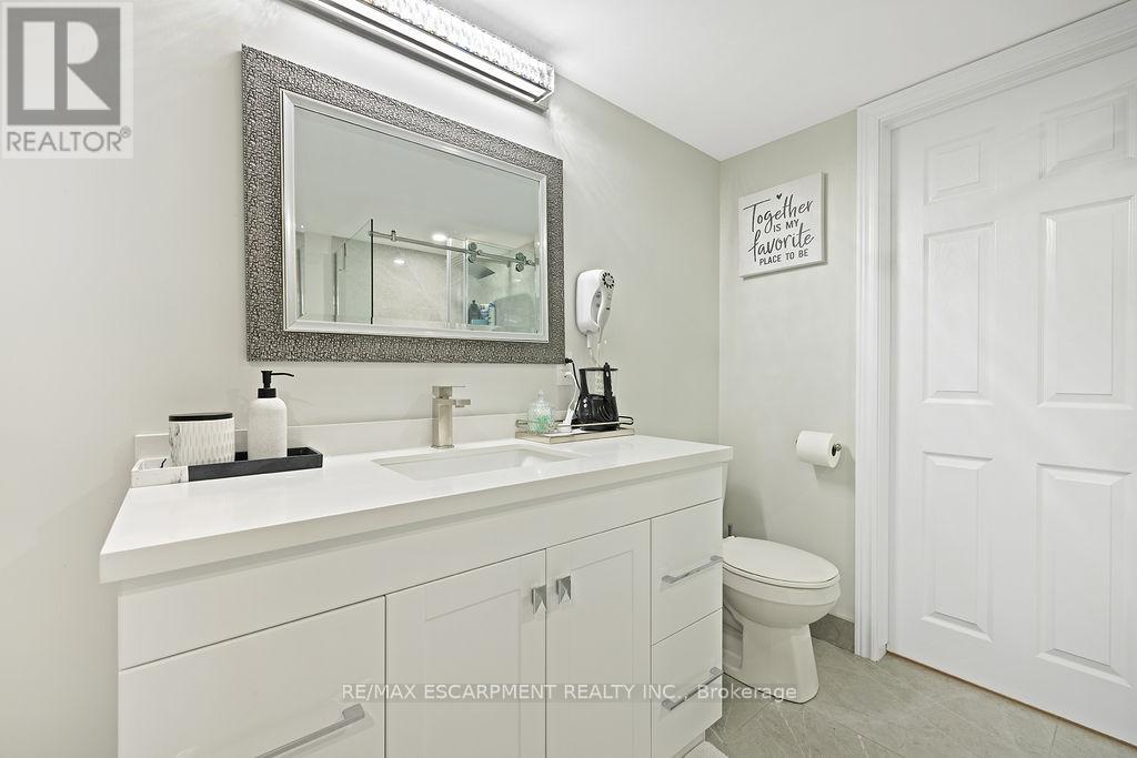 84 Periwinkle Drive, Hamilton, Ontario  L0R 1P0 - Photo 39 - X12688340