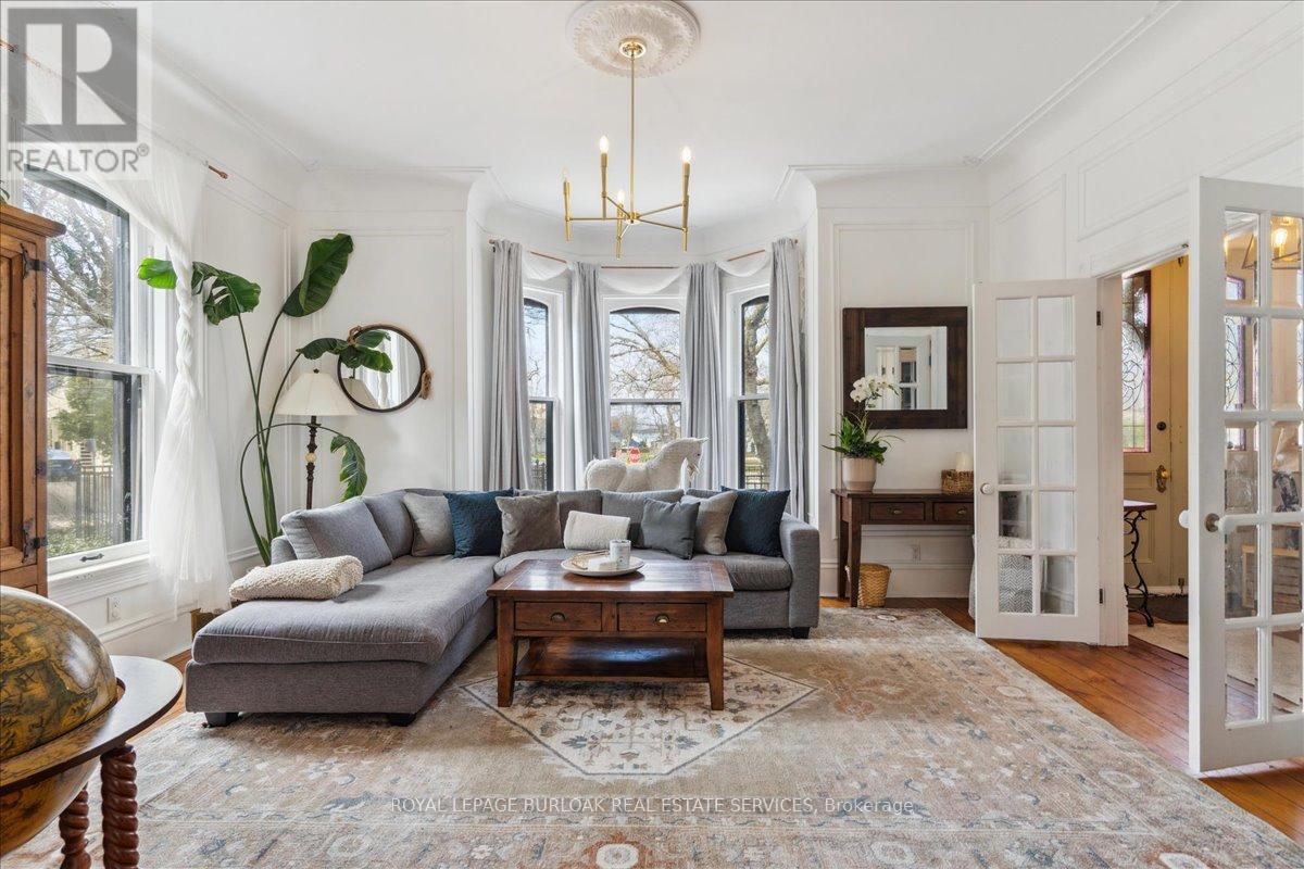 123 Main Street W, Grimsby, Ontario  L3M 1R9 - Photo 8 - X12688442