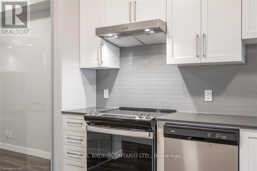 805 - 15 Queen Street S, Hamilton, Ontario  L8P 0C6 - Photo 4 - X12688456