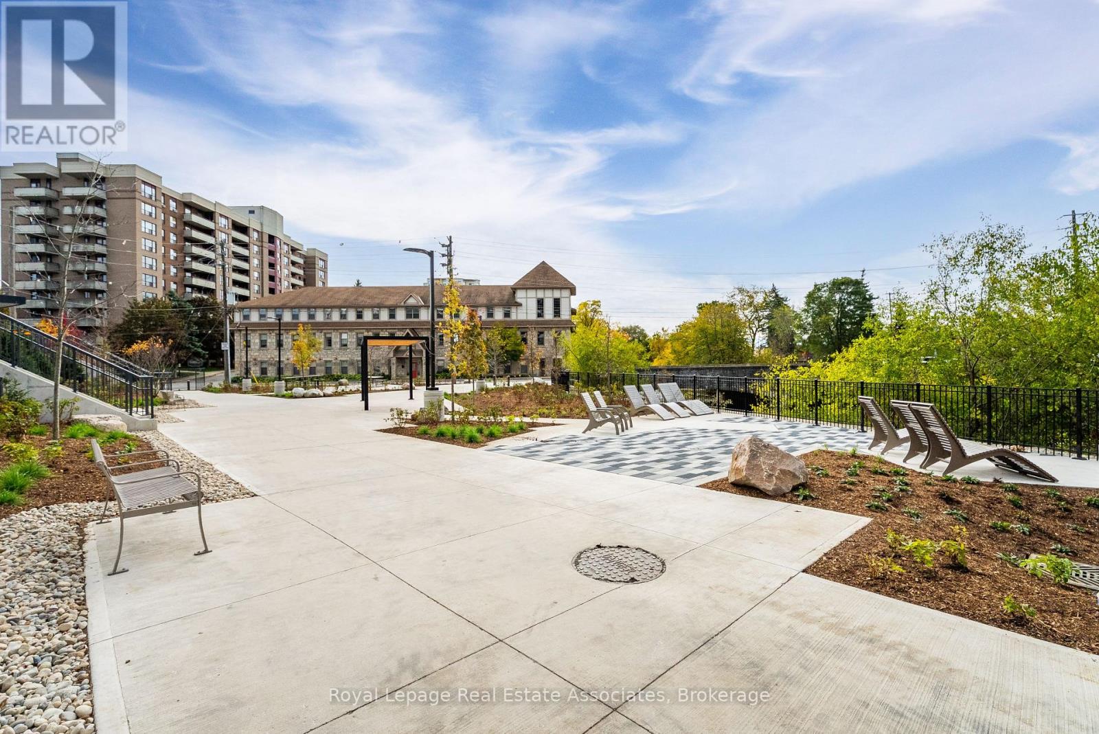 1212 - 93 Arthur Street S, Guelph, Ontario  N1E 0P5 - Photo 47 - X12688462