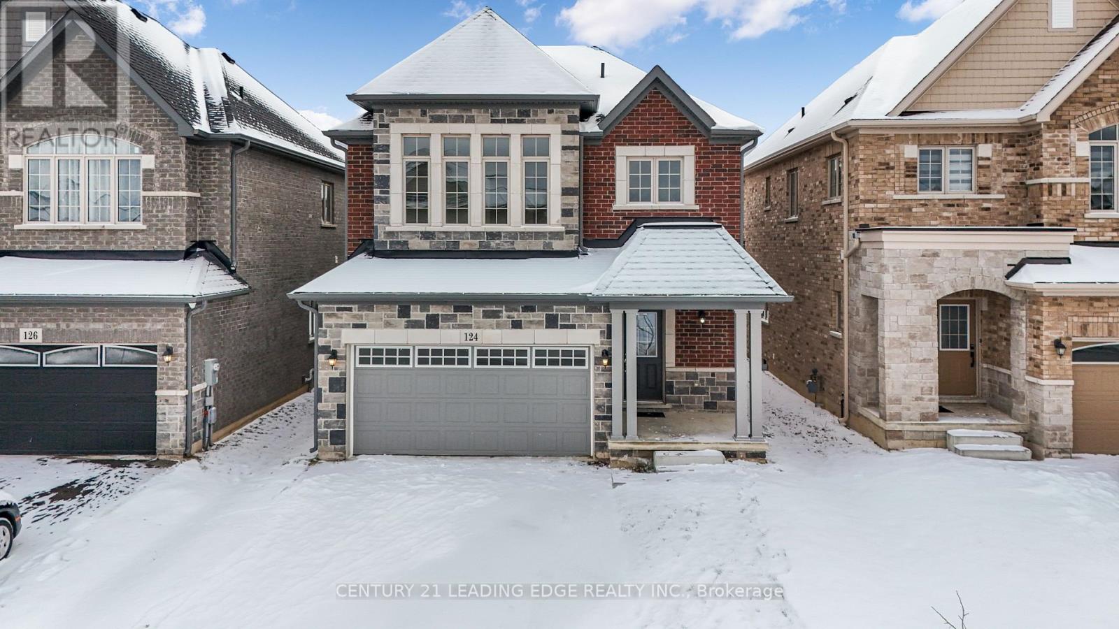 124 Sunset Way, Thorold, Ontario  L0S 1A0 - Photo 2 - X12688530