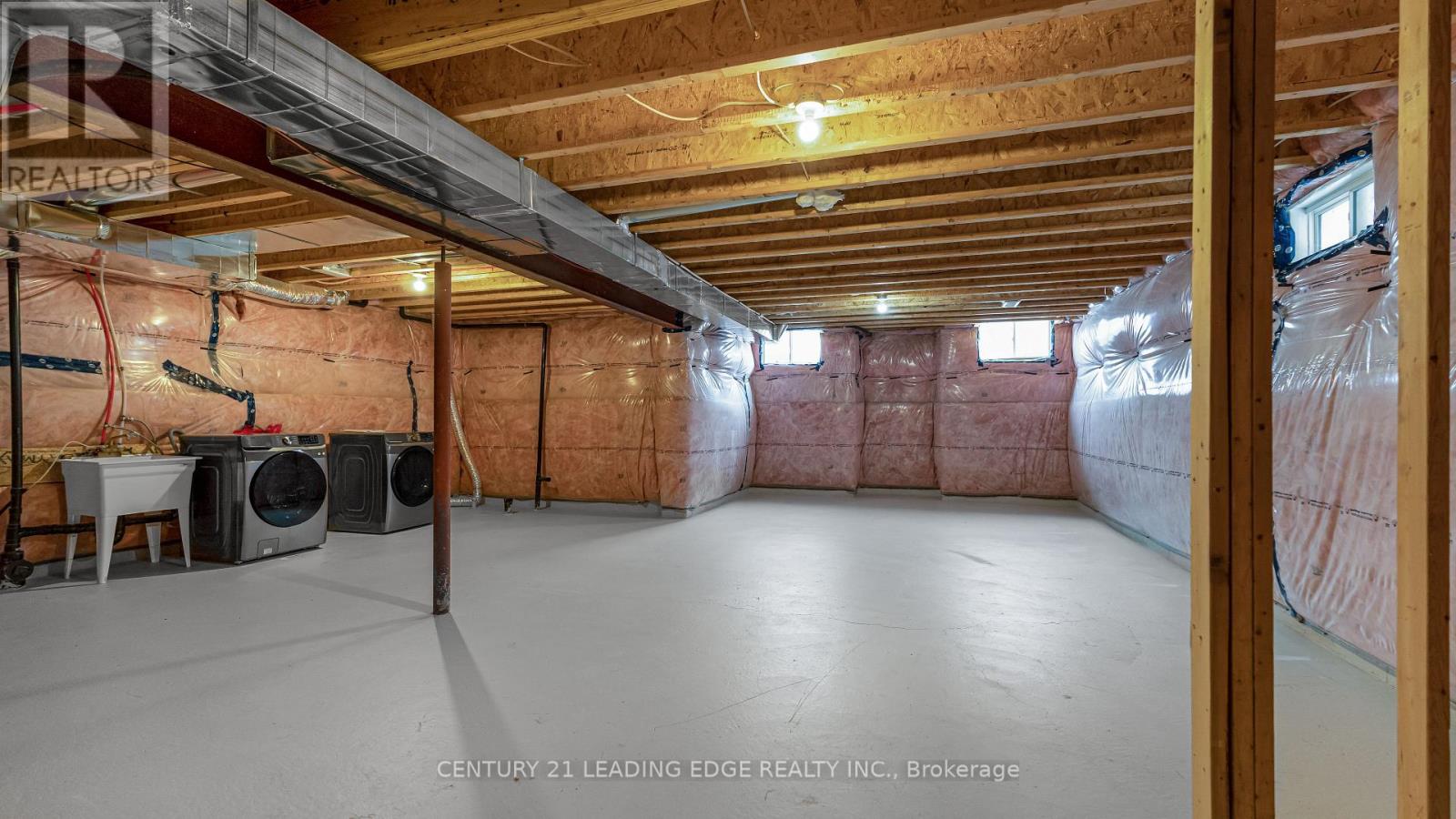 124 Sunset Way, Thorold, Ontario  L0S 1A0 - Photo 20 - X12688530