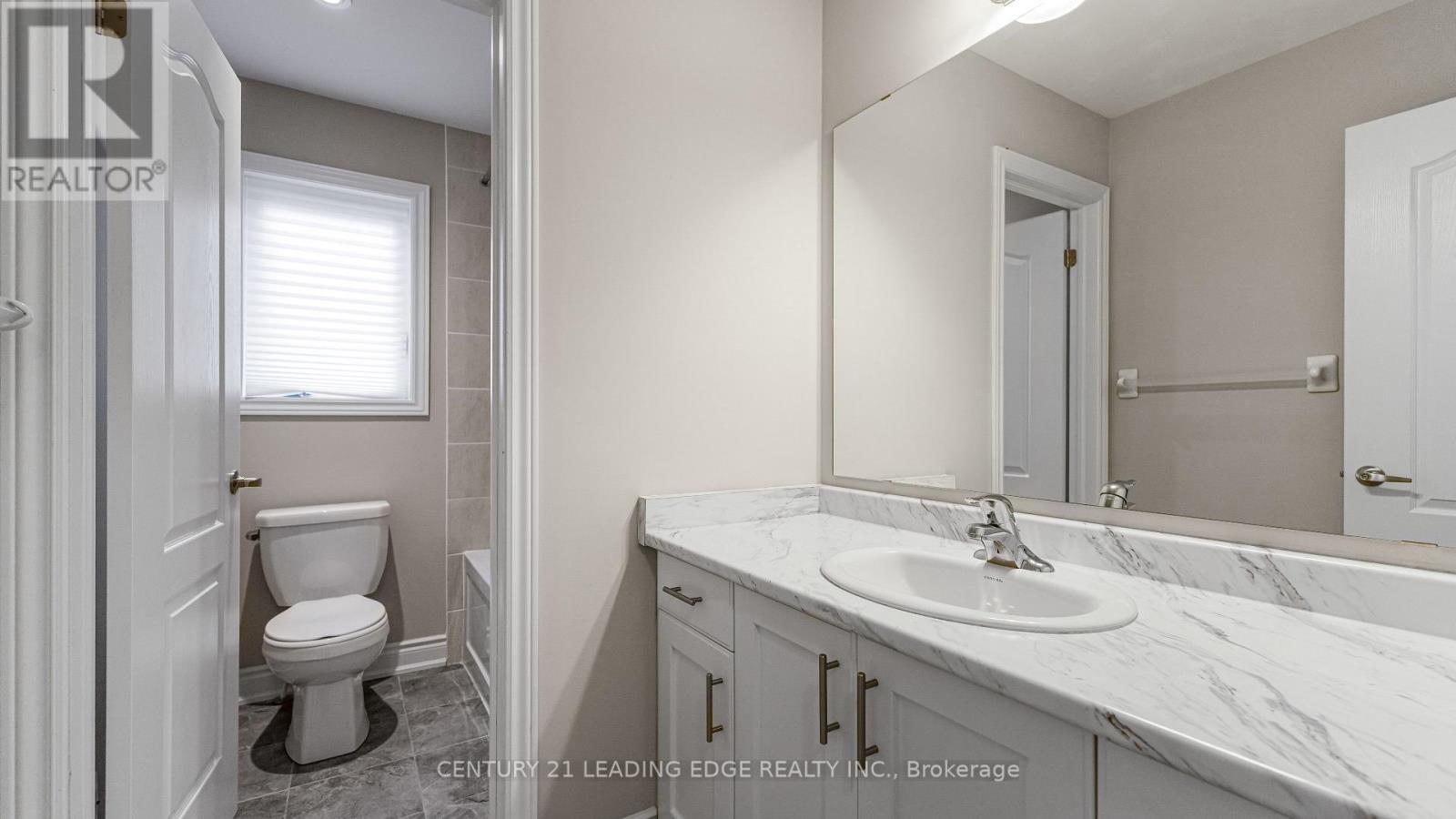 124 Sunset Way, Thorold, Ontario  L0S 1A0 - Photo 39 - X12688530