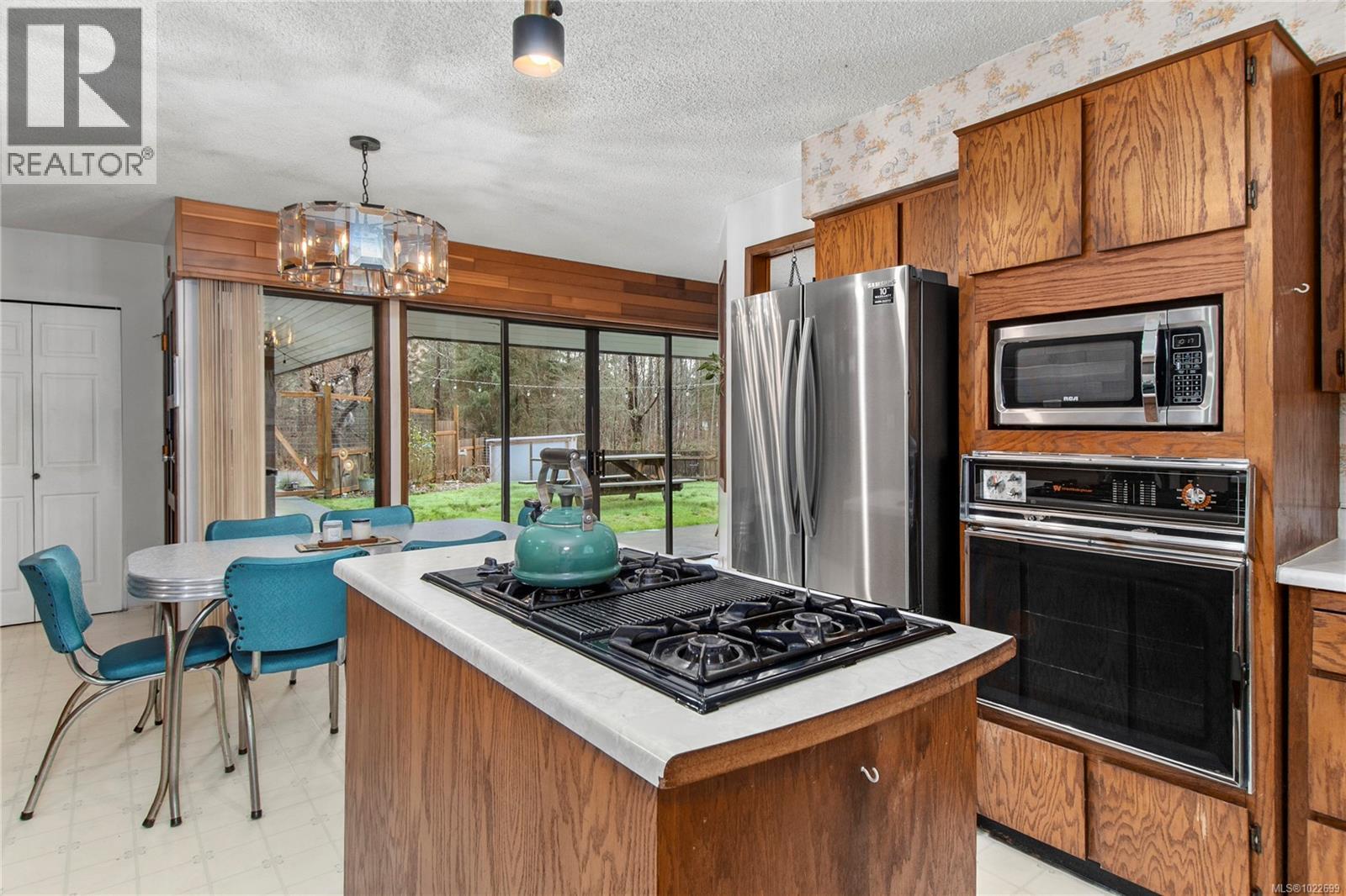 450 Old Petersen Rd, Campbell River, British Columbia  V9W 3M9 - Photo 12 - 1022699