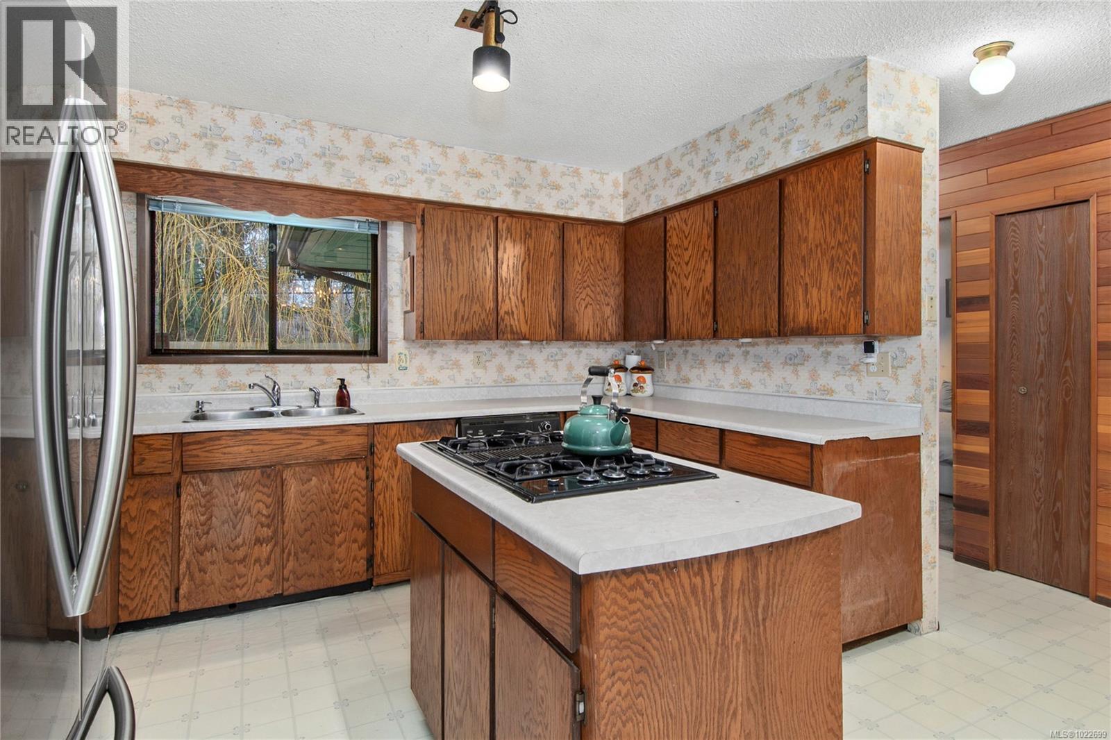 450 Old Petersen Rd, Campbell River, British Columbia  V9W 3M9 - Photo 14 - 1022699