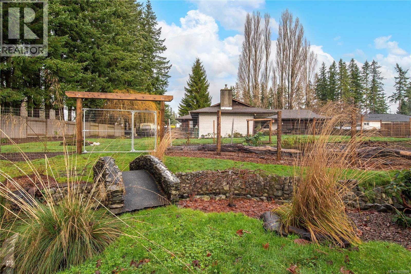 450 Old Petersen Rd, Campbell River, British Columbia  V9W 3M9 - Photo 49 - 1022699