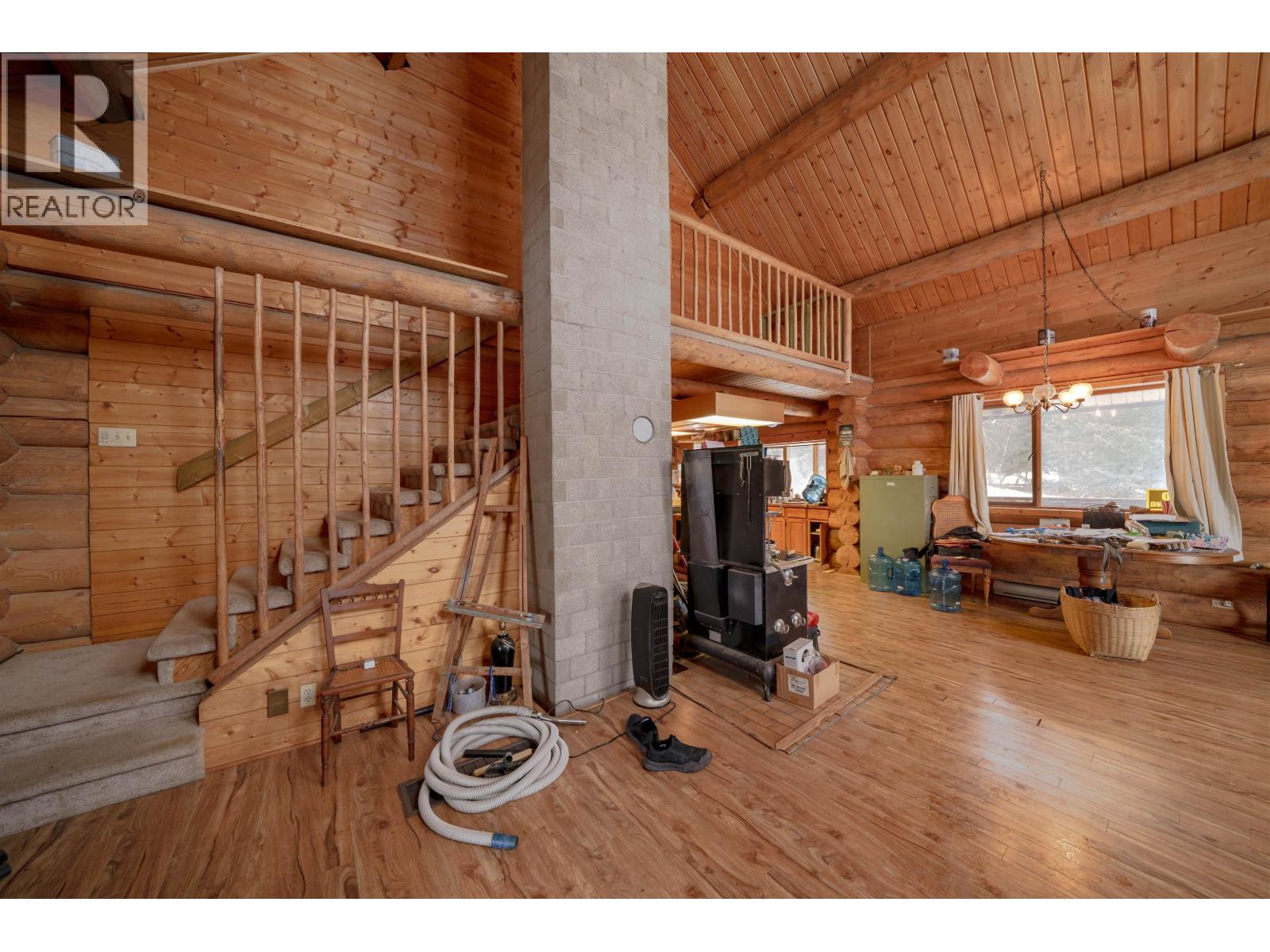 3074 Spout Lake Road, Lac La Hache, British Columbia  V0K 1T0 - Photo 14 - R3078403