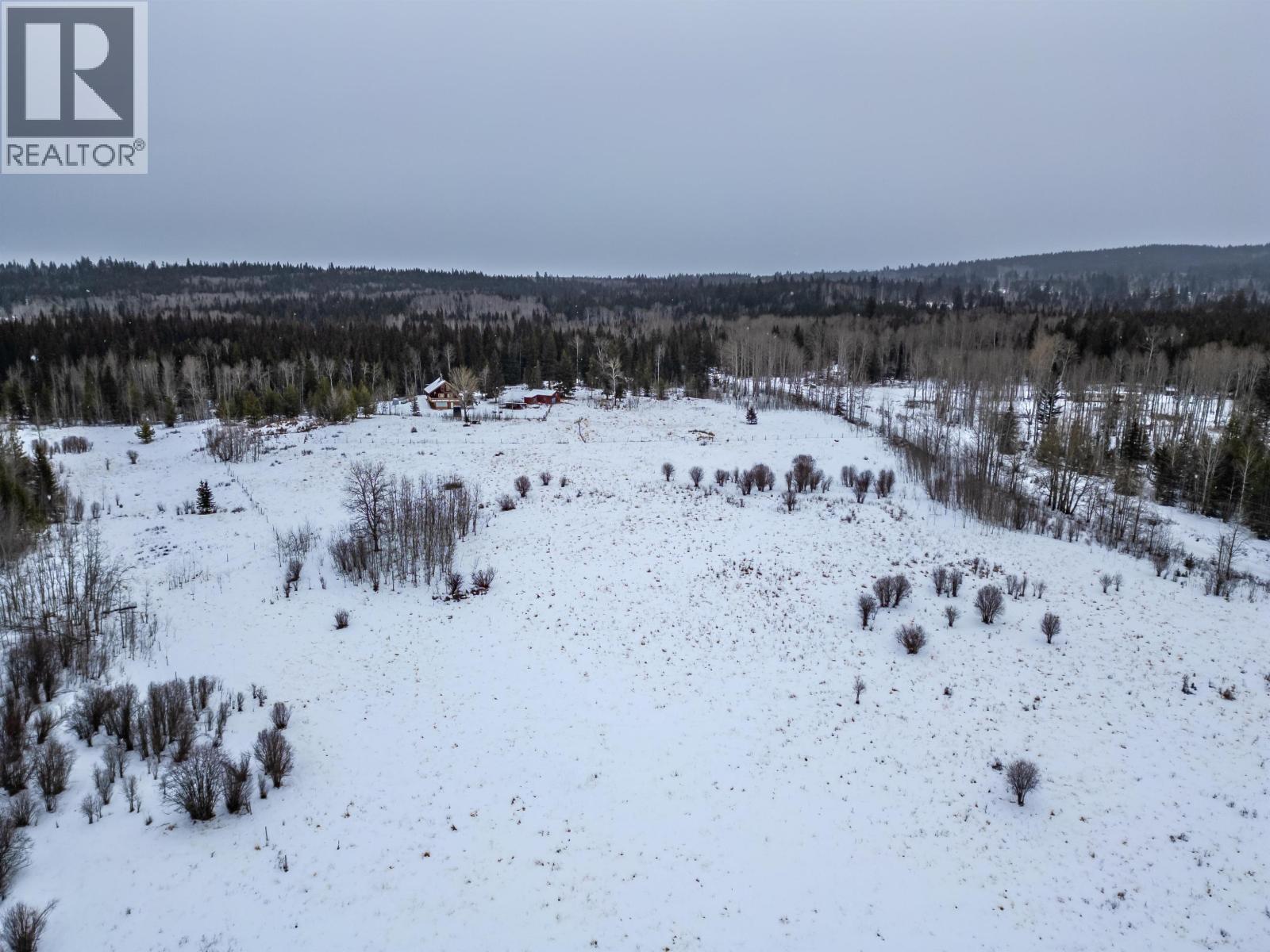 3074 Spout Lake Road, Lac La Hache, British Columbia  V0K 1T0 - Photo 36 - R3078403