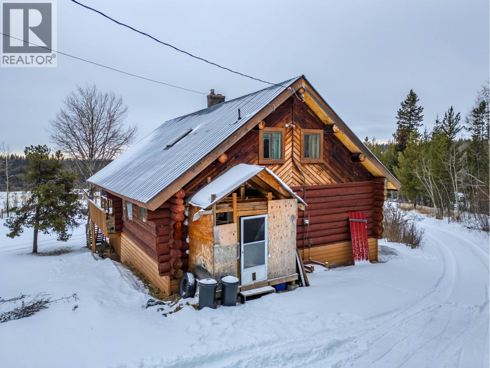 3074 Spout Lake Road, Lac La Hache, British Columbia  V0K 1T0 - Photo 5 - R3078403