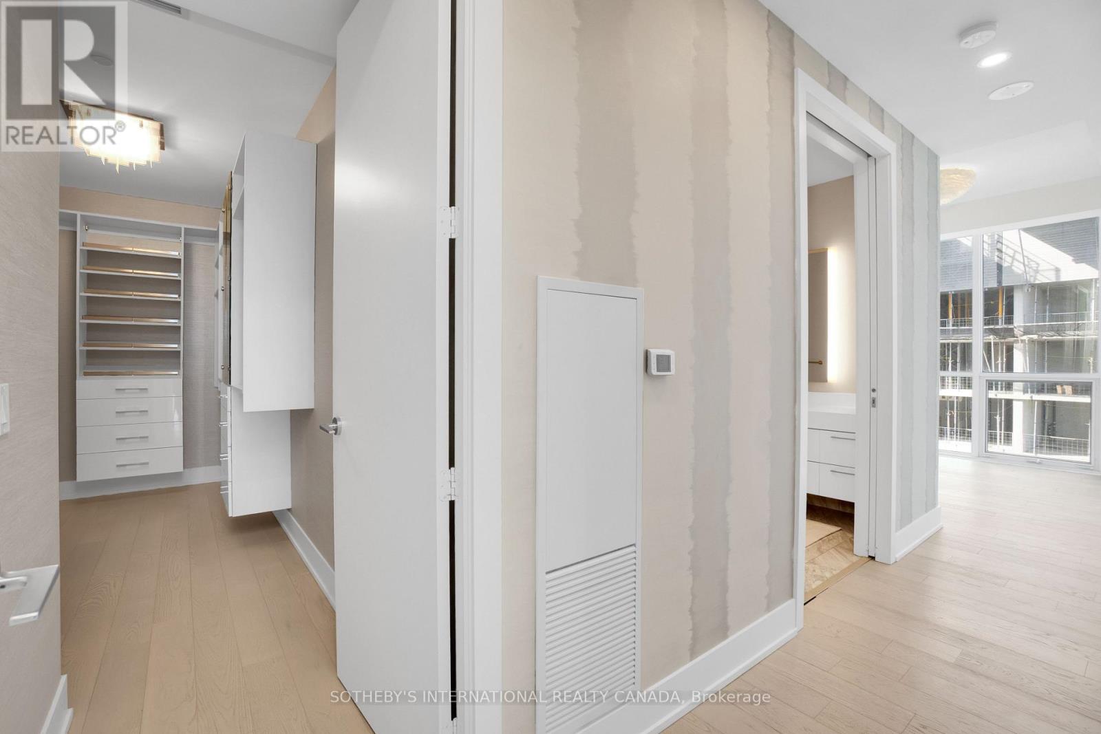 5405 - 1 Yorkville Avenue, Toronto, Ontario  M4W 0B1 - Photo 11 - C12687810