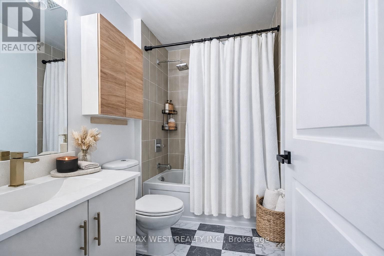 217 - 16 Brookers Lane, Toronto, Ontario  M8V 0A5 - Photo 13 - W12686930