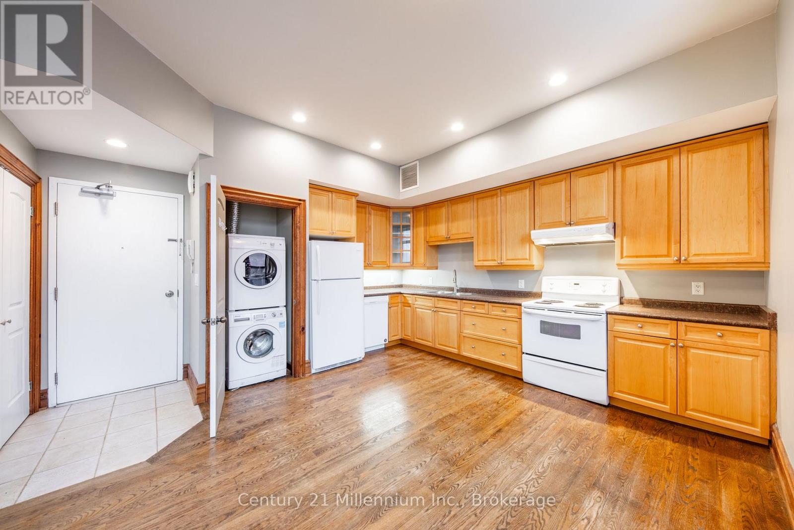 2 - 68 Hurontario Street, Collingwood, Ontario  L9Y 2L8 - Photo 7 - S12688564