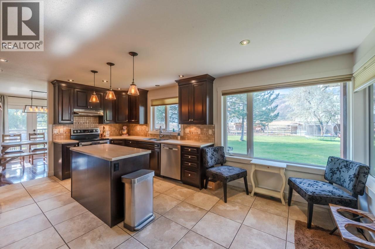 300 Jones Way Road, Oliver, British Columbia  V0H 1T5 - Photo 8 - 10372498