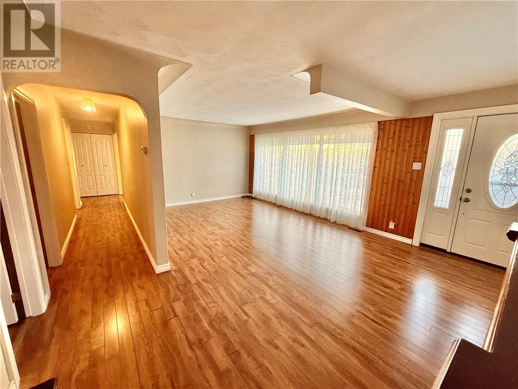 6 West Street, Blind River, Ontario  P0R 1B0 - Photo 15 - 2126024