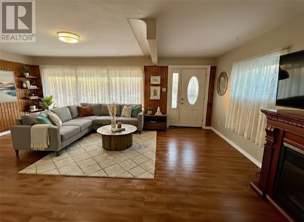 6 West Street, Blind River, Ontario  P0R 1B0 - Photo 17 - 2126024