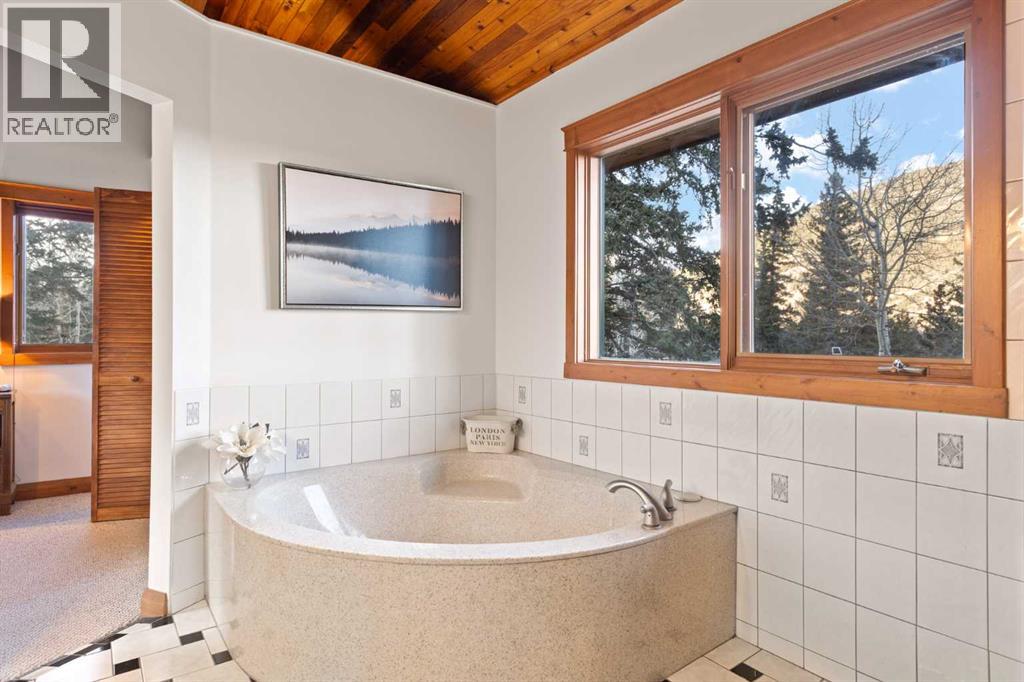 34 Lac Des Arcs Drive, Lac Des Arcs, Alberta  T1W 2W3 - Photo 29 - A2271367