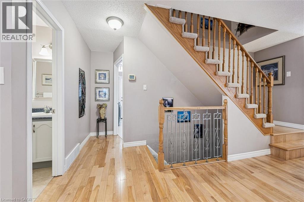 14 Bitzer Court, Cambridge, Ontario  N3C 3R6 - Photo 18 - 40795331