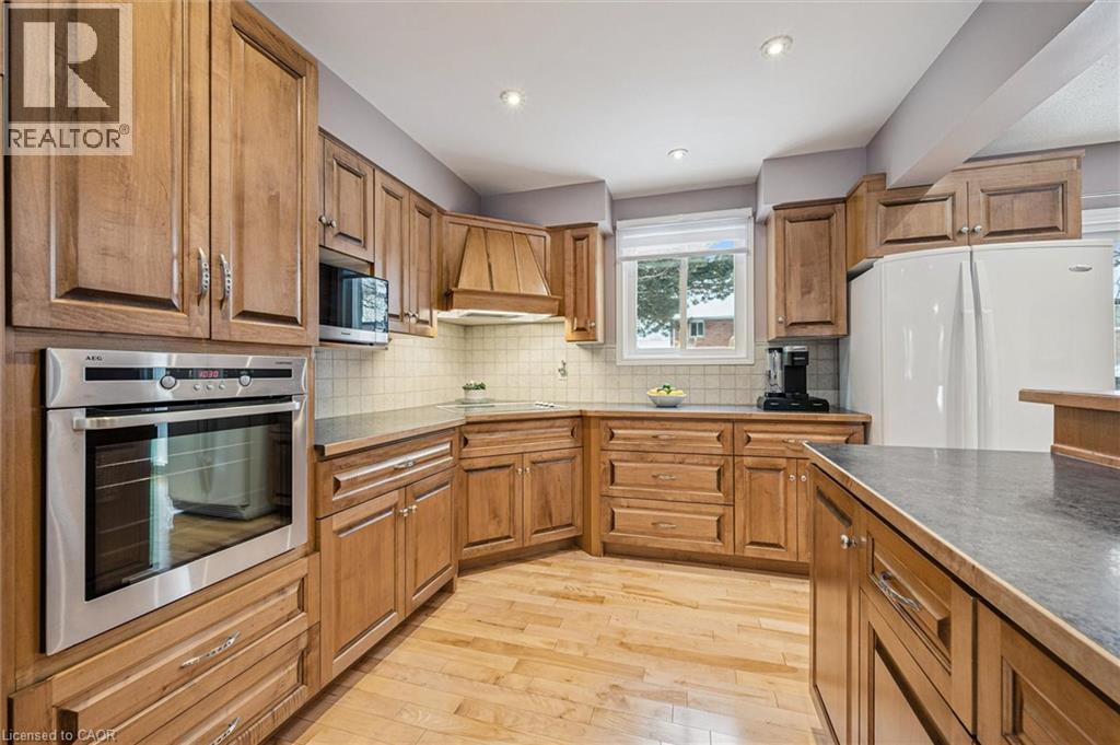 14 Bitzer Court, Cambridge, Ontario  N3C 3R6 - Photo 12 - 40795331