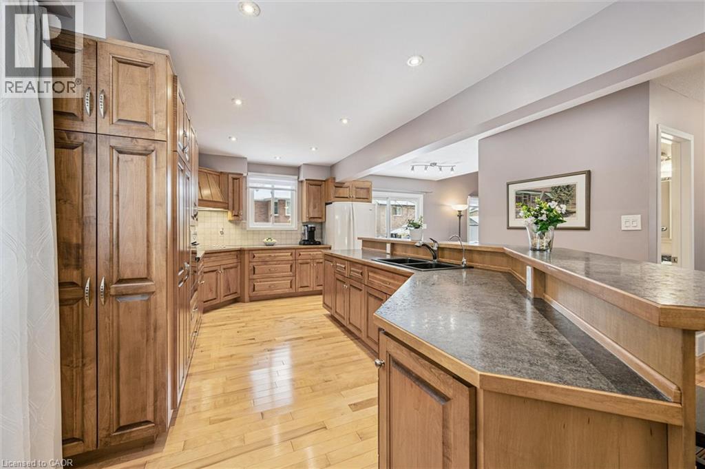 14 Bitzer Court, Cambridge, Ontario  N3C 3R6 - Photo 11 - 40795331