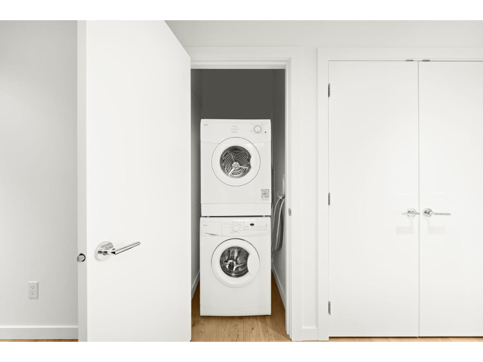 2102 13438 Central Avenue, Surrey, British Columbia  V3T 0N2 - Photo 11 - R3078418