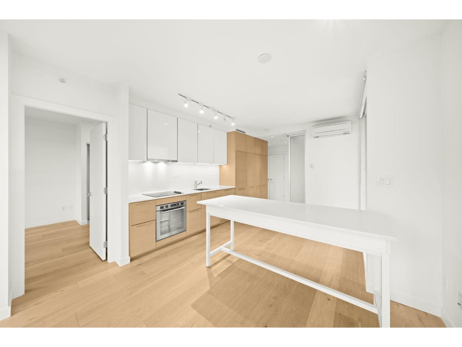 2102 13438 Central Avenue, Surrey, British Columbia  V3T 0N2 - Photo 17 - R3078418