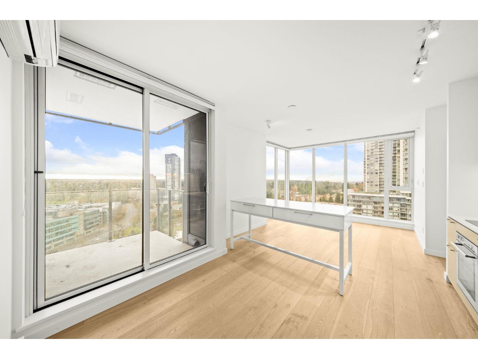 2102 13438 Central Avenue, Surrey, British Columbia  V3T 0N2 - Photo 21 - R3078418