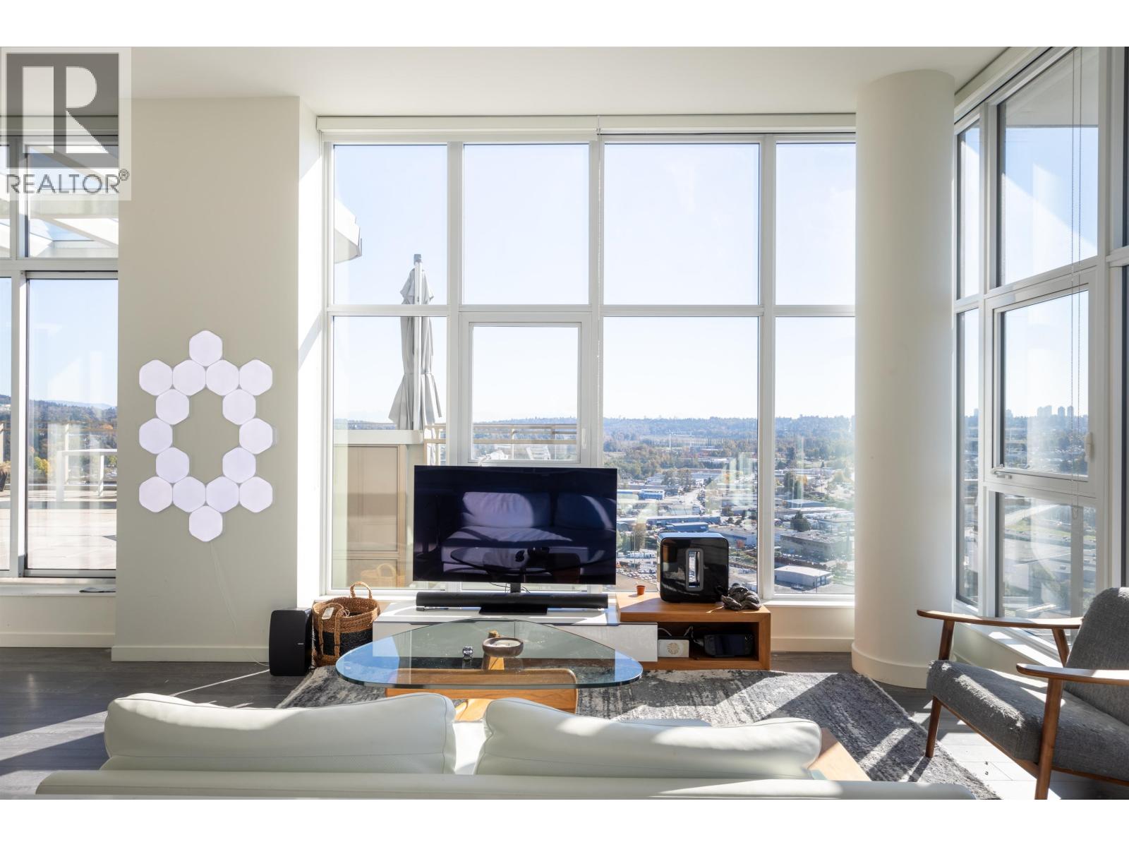 2603 5311 Goring Street, Burnaby, British Columbia  V5B 0B5 - Photo 3 - R3078231