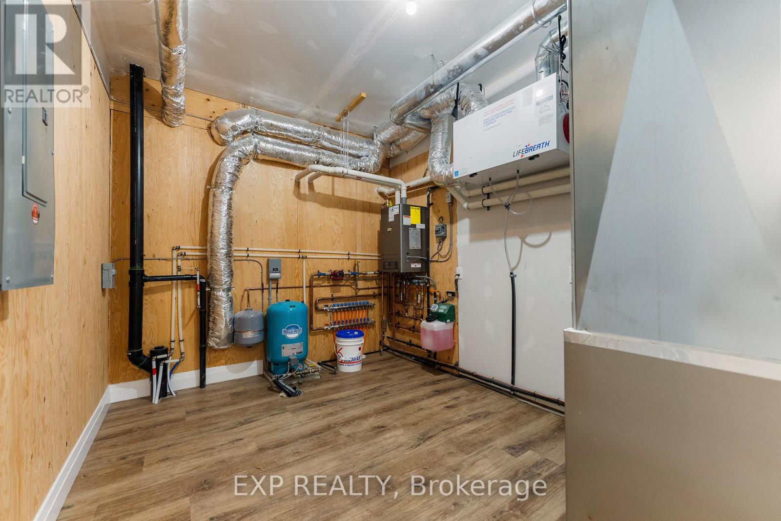 00 Calabogie Road, Greater Madawaska, Ontario  K0J 1G0 - Photo 29 - X12688626